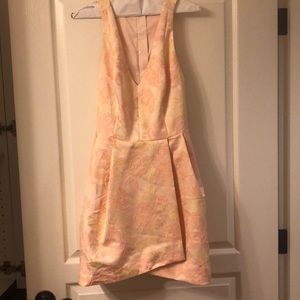 Pink and gold embroidery dress